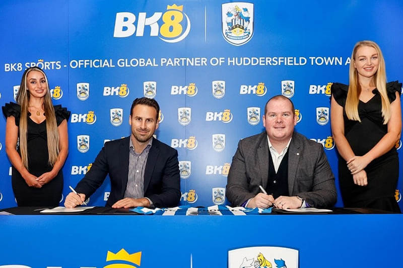 Người hâm mộ CLB Huddersfield tìm đến cái các sòng cá cược của nhà BK8 để trải nghiệm